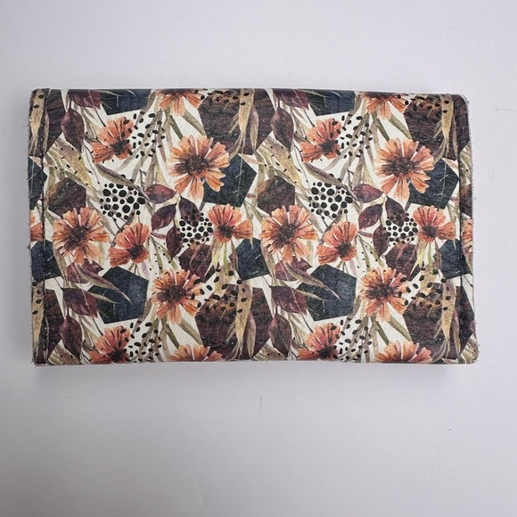 Wallet in Autumn Flowers by Sparklbands - Picture 2 of 3